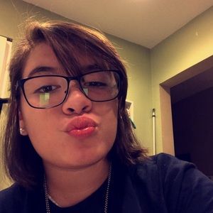 Meet your Posher, Sophia